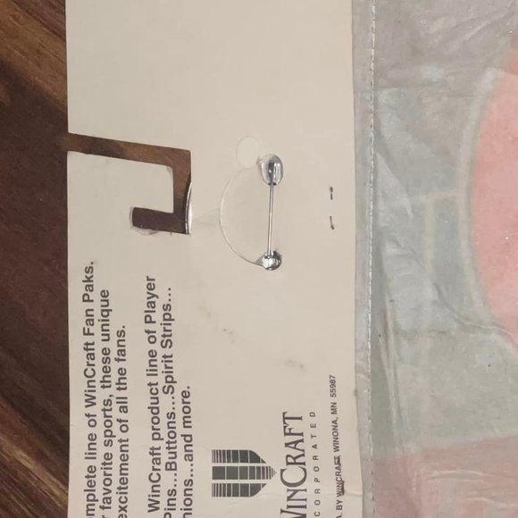 Cleveland Browns NFL  FUN PAK Pennant~Button~Sticker ~~WinCraft official VINTAGE - Picture 5 of 9